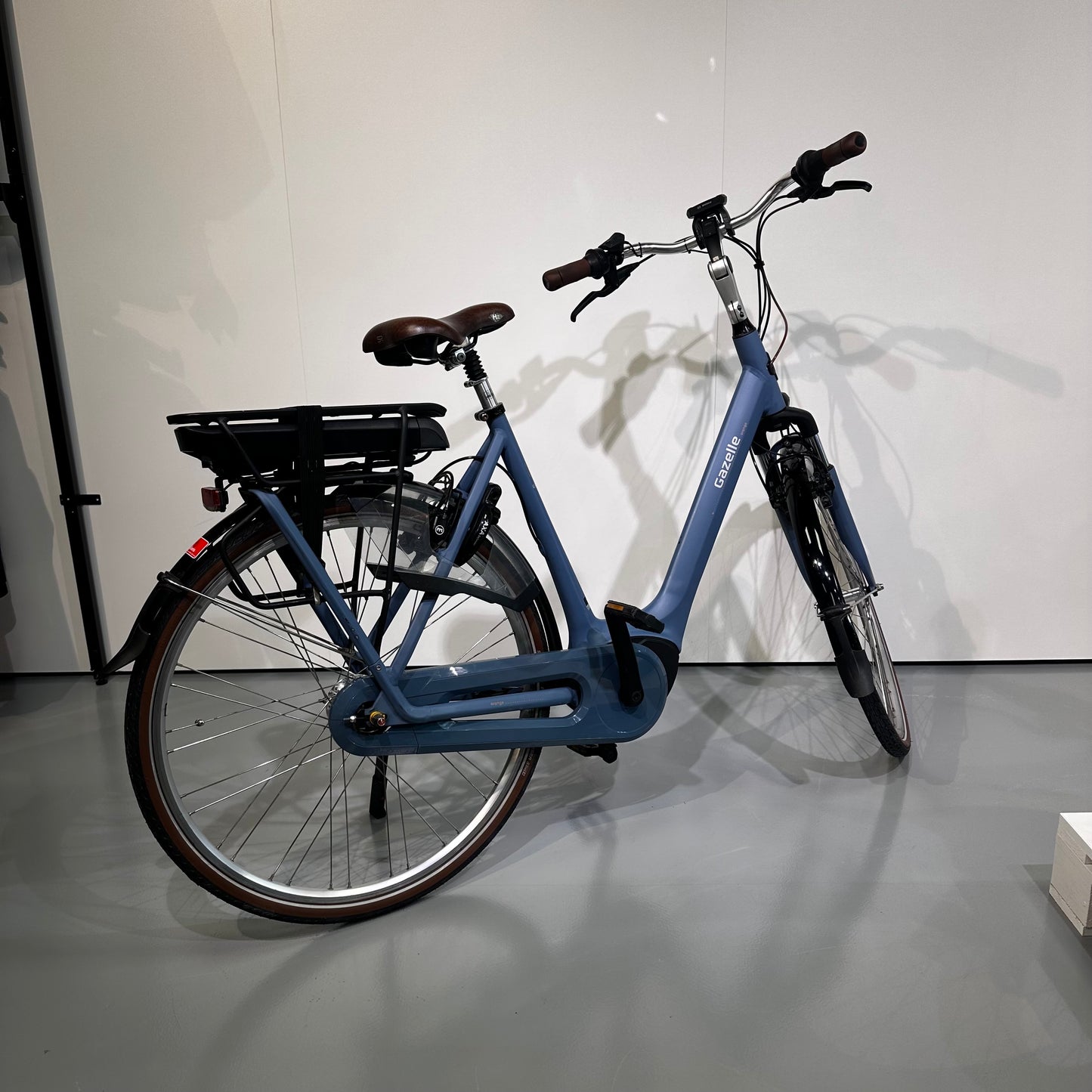 Gazelle Orange C7+ HMB || 57CM || Bosch ||