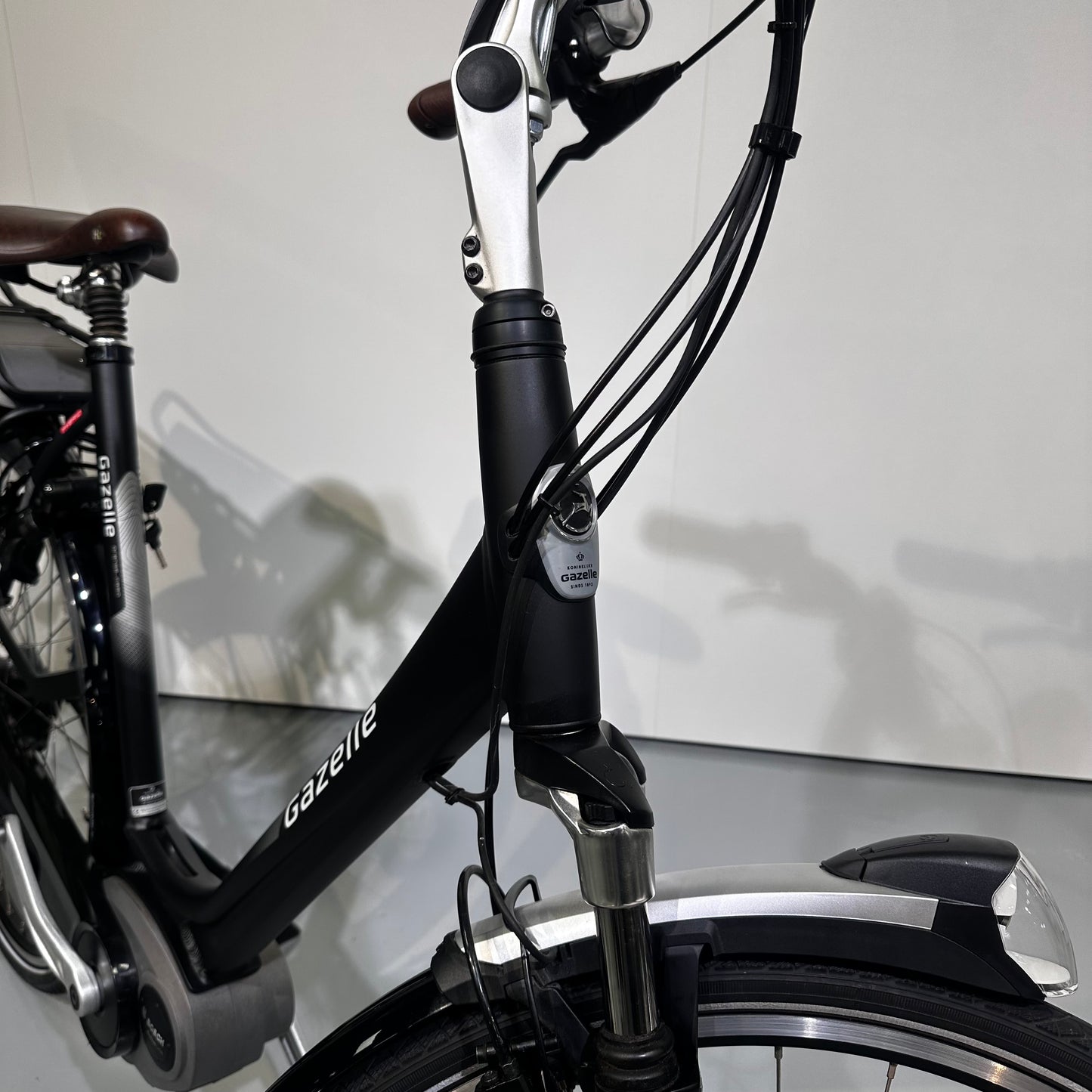 Gazelle Orange C330 HMB || 57CM || Bosch